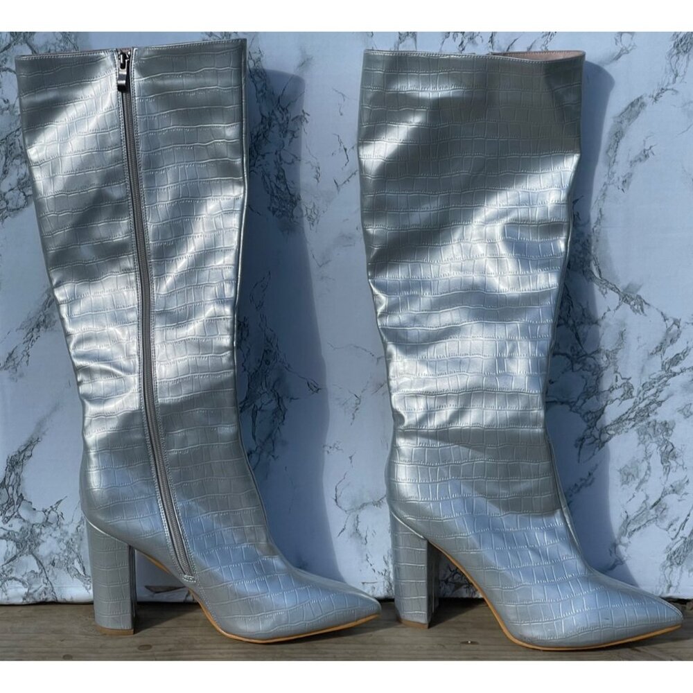 Silver Croc-Embossed Knee-High Boots With Block Heel & Side Zipper Closure size